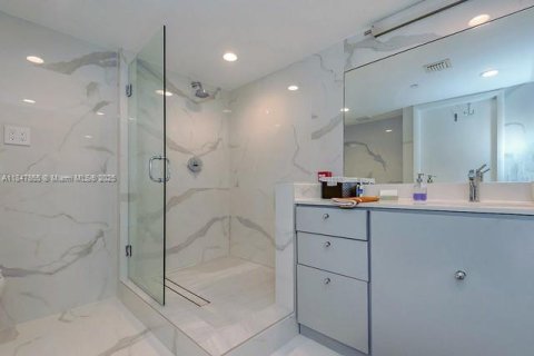Condominio en venta en Miami, Florida, 2 dormitorios, 117.8 m2 № 1857383 - foto 9