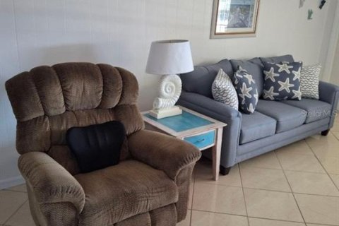 Copropriété à louer à Saint Petersburg, Floride: 1 chambre, 59.46 m2 № 2103461 - photo 9