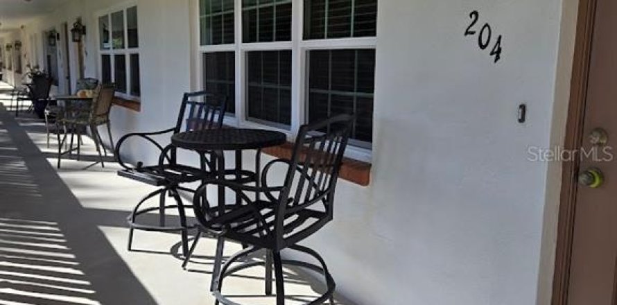 Condo à Saint Petersburg, Floride, 1 chambre  № 2103461