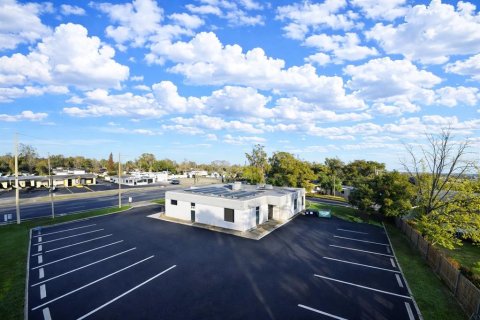 Commercial property in Orlando, Florida 381.83 sq.m. № 2222493 - photo 8