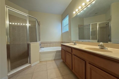 Casa en venta en Kissimmee, Florida, 4 dormitorios, 247.86 m2 № 2233081 - foto 18