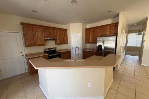 Casa en venta en Kissimmee, Florida, 4 dormitorios, 247.86 m2 № 2233081 - foto 10