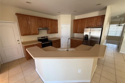 Casa en venta en Kissimmee, Florida, 4 dormitorios, 247.86 m2 № 2233081 - foto 11