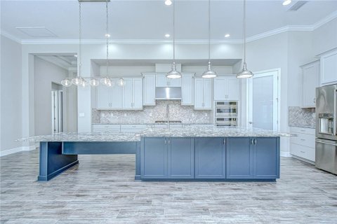 Casa en venta en Riverview, Florida, 5 dormitorios, 409.79 m2 № 1904829 - foto 9