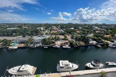 Condominio en alquiler en North Miami, Florida, 1 dormitorio, 74.88 m2 № 1920220 - foto 10