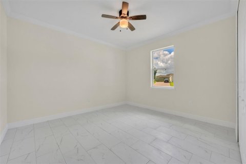 House in Leesburg, Florida 5 bedrooms, 228.63 sq.m. № 1822496 - photo 23