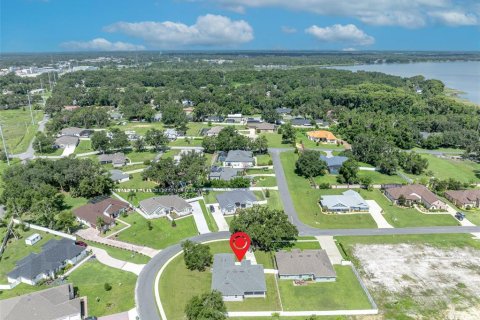 House in Leesburg, Florida 5 bedrooms, 228.63 sq.m. № 1822496 - photo 8