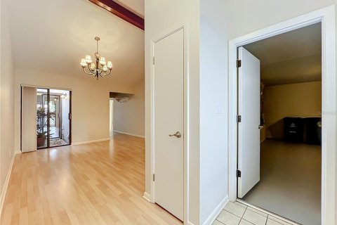 Condo in Winter Park, Florida, 2 bedrooms  № 2381283 - photo 4