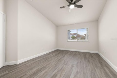 Touwnhouse à louer à Davenport, Floride: 3 chambres, 165.74 m2 № 2108540 - photo 25
