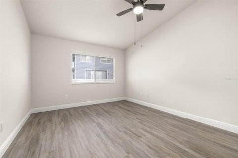 Touwnhouse à louer à Davenport, Floride: 3 chambres, 165.74 m2 № 2108540 - photo 24