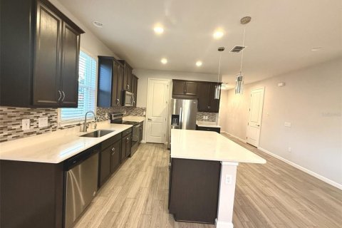 House in Riverview, Florida 3 bedrooms, 188.78 sq.m. № 1883432 - photo 8