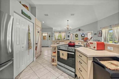 House in Morriston, Florida 3 bedrooms, 223.8 sq.m. № 2258390 - photo 20