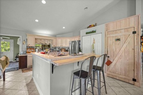 House in Morriston, Florida 3 bedrooms, 223.8 sq.m. № 2258390 - photo 21