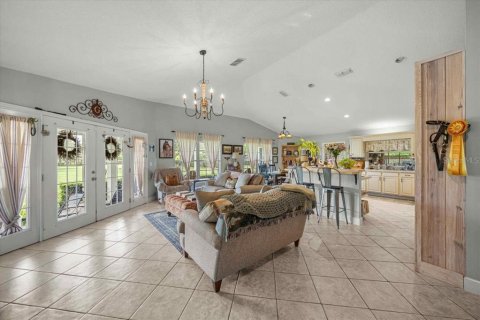 House in Morriston, Florida 3 bedrooms, 223.8 sq.m. № 2258390 - photo 16