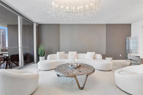 Copropriété à louer à Miami, Floride: 4 chambres, 328.5 m2 № 1855177 - photo 29