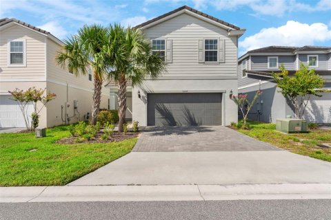 Casa en venta en Davenport, Florida, 5 dormitorios, 250.84 m2 № 1778827 - foto 1