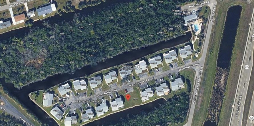 Land in Port Charlotte, Florida № 2165042