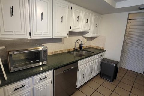 Villa ou maison à vendre à Port Richey, Floride: 3 chambres, 145.11 m2 № 2155522 - photo 4