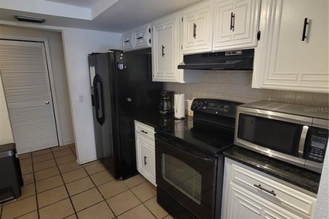 Villa ou maison à vendre à Port Richey, Floride: 3 chambres, 145.11 m2 № 2155522 - photo 5