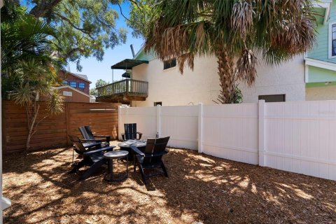 Villa ou maison à vendre à Tampa, Floride: 3 chambres, 312.34 m2 № 2148157 - photo 26