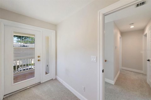 Villa ou maison à vendre à Tampa, Floride: 3 chambres, 312.34 m2 № 2148157 - photo 24