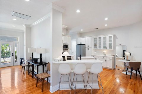 Villa ou maison à vendre à Tampa, Floride: 3 chambres, 312.34 m2 № 2148157 - photo 6