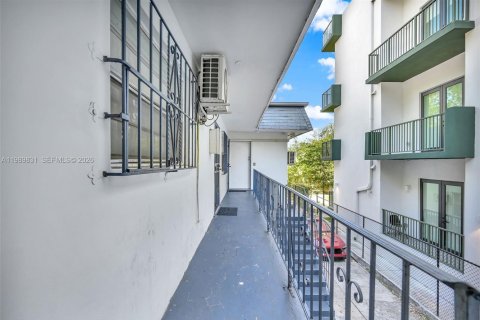 Купить коммерческую недвижимость в Майами, Флорида № 2052085 - фото 20