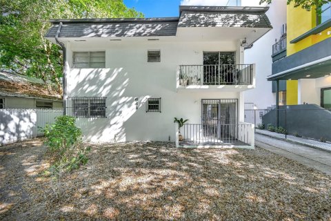 Купить коммерческую недвижимость в Майами, Флорида № 2052085 - фото 10