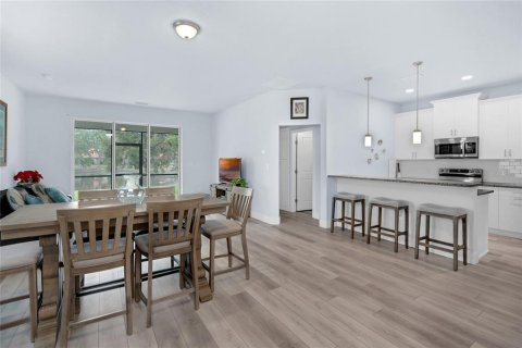 House in Palmetto, Florida 2 bedrooms, 115.94 sq.m. № 1690791 - photo 5