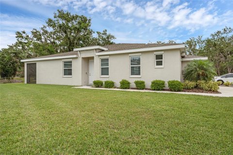 House in Palmetto, Florida 2 bedrooms, 115.94 sq.m. № 1690791 - photo 3