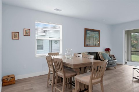 House in Palmetto, Florida 2 bedrooms, 115.94 sq.m. № 1690791 - photo 10