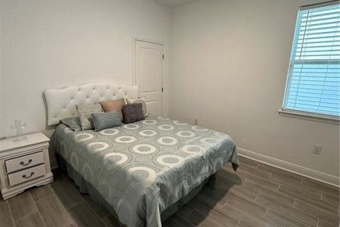 House in Orlando, Florida 4 bedrooms, 208.1 sq.m. № 2122617 - photo 27