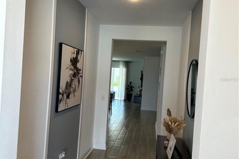 House in Orlando, Florida 4 bedrooms, 208.1 sq.m. № 2122617 - photo 25