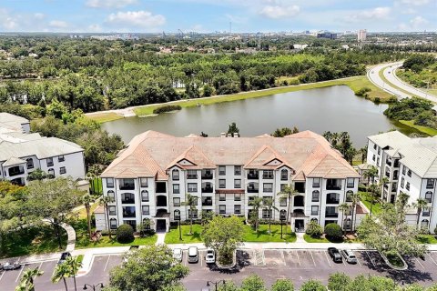Condo in Orlando, Florida, 2 bedrooms  № 1751066 - photo 27