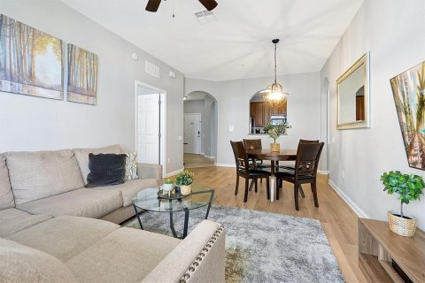 Condo in Orlando, Florida, 2 bedrooms  № 1751066 - photo 7