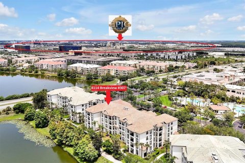 Condo in Orlando, Florida, 2 bedrooms  № 1751066 - photo 2