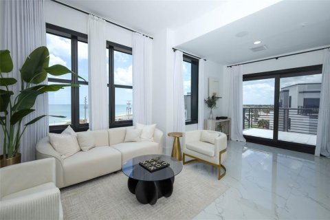 Condominio en venta en Ormond Beach, Florida, 2 dormitorios, 237.27 m2 № 2234195 - foto 7