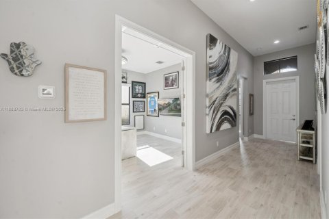 House in Parkland, Florida 3 bedrooms, 237.83 sq.m. № 1941299 - photo 6