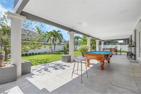 House in Orlando, Florida 4 bedrooms, 258.45 sq.m. № 2222967 - photo 29