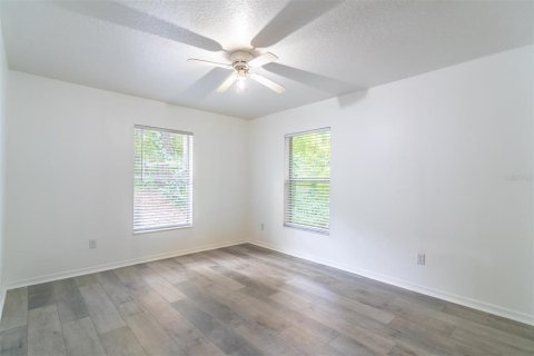 House in DeLand, Florida 2 bedrooms, 78.04 sq.m. № 2231388 - photo 18