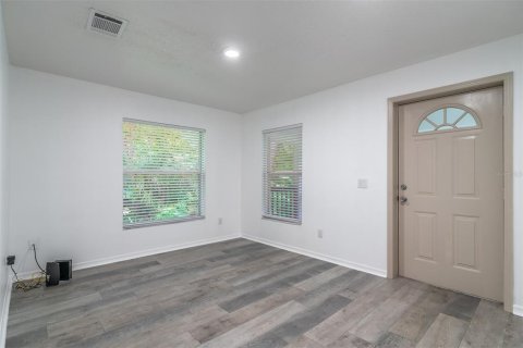 House in DeLand, Florida 2 bedrooms, 78.04 sq.m. № 2231388 - photo 8