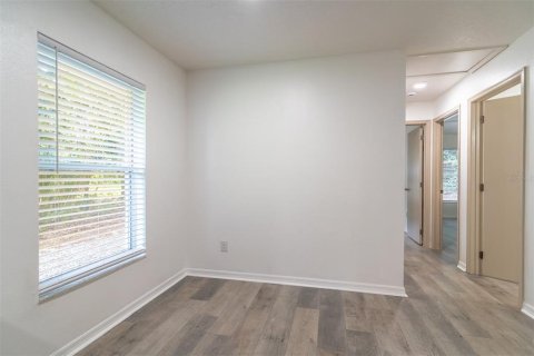 House in DeLand, Florida 2 bedrooms, 78.04 sq.m. № 2231388 - photo 16