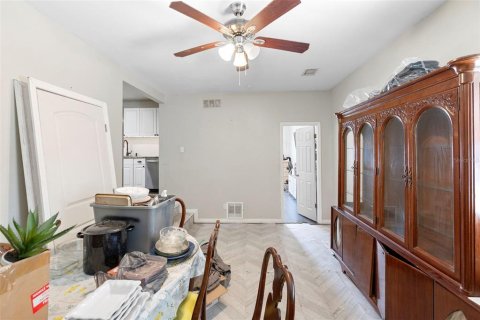 Casa en venta en Orange City, Florida, 5 dormitorios, 148.27 m2 № 1849928 - foto 15
