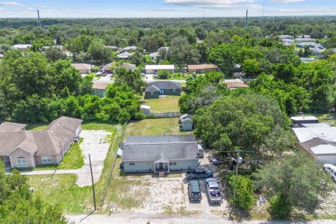 Casa en venta en Orange City, Florida, 5 dormitorios, 148.27 m2 № 1849928 - foto 5