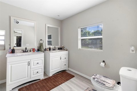 Casa en venta en Orange City, Florida, 5 dormitorios, 148.27 m2 № 1849928 - foto 25