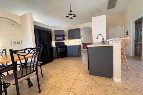 House in Leesburg, Florida 3 bedrooms, 226.4 sq.m. № 1574963 - photo 17