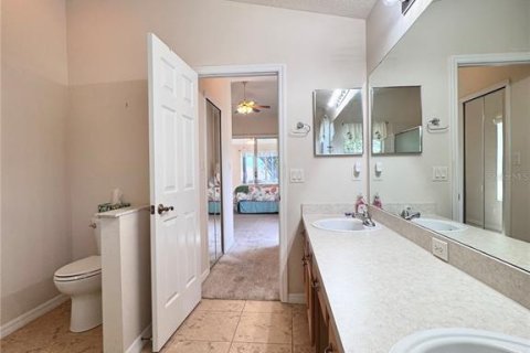 House in Leesburg, Florida 3 bedrooms, 226.4 sq.m. № 1574963 - photo 28