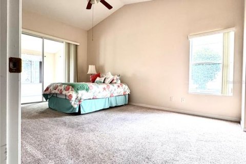 House in Leesburg, Florida 3 bedrooms, 226.4 sq.m. № 1574963 - photo 24