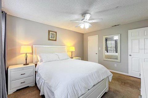 Condo in Altamonte Springs, Florida, 2 bedrooms  № 1651036 - photo 30
