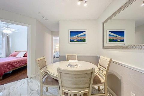 Condo in Altamonte Springs, Florida, 2 bedrooms  № 1651036 - photo 23